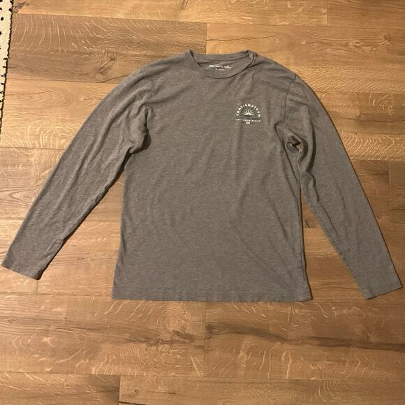 Men’s Travis Matthew long sleeve T-shirt, M - Picture 2 of 5